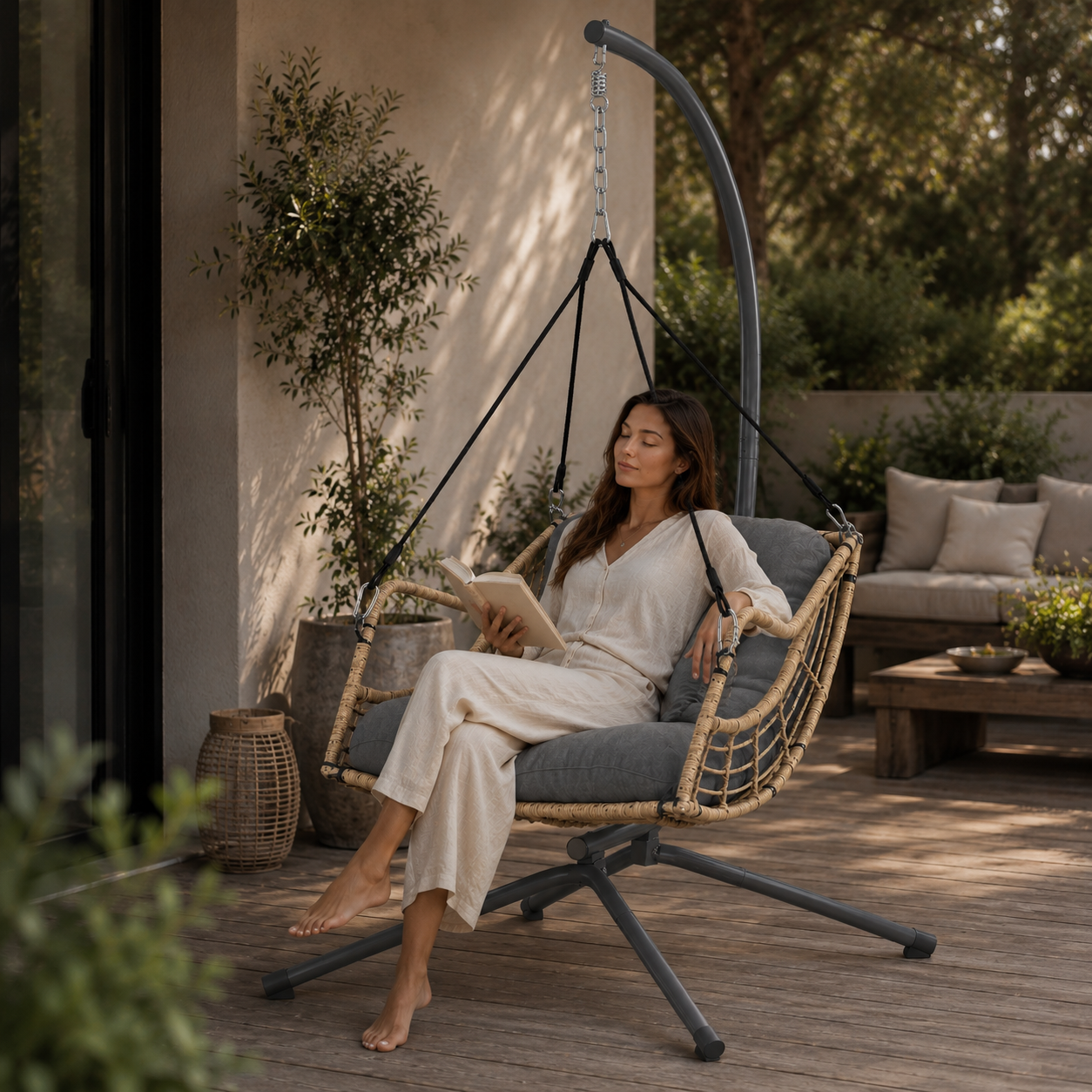 BREYONE | Fauteuil Suspendu Résine Tressée Hauteur Réglable Maison Rêves   Maison Rêves
